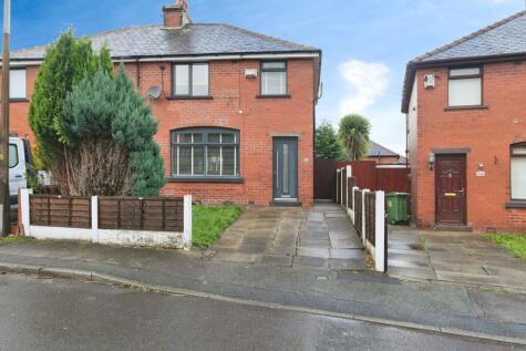 Layton Drive, Bolton, BL4