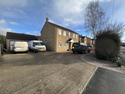 Dock Road, Chatteris, Cambs., PE16 6RE