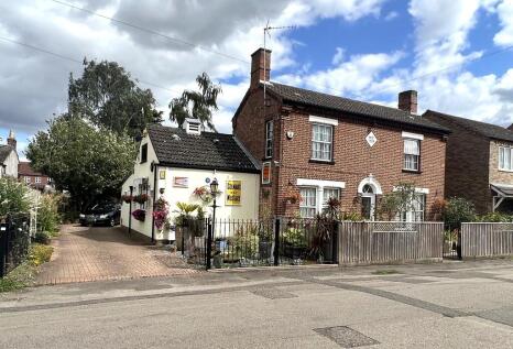 Elm Low Road, Wisbech, Cambs., PE14 0DF