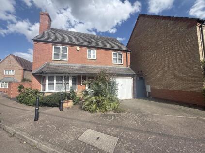 Juniper Drive, Chatteris, Cambs., PE16 6HY