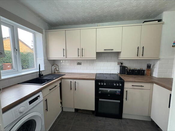 processed-B01C61D...