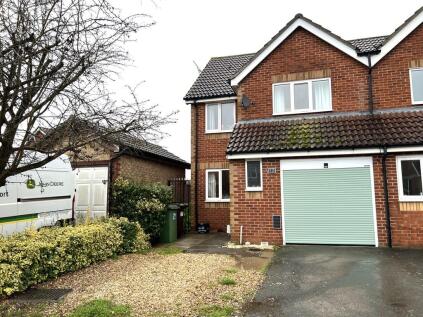 Gull Way, Chatteris, Cambs, PE16 6DT