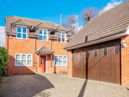 Brays Lane, Rochford, SS4