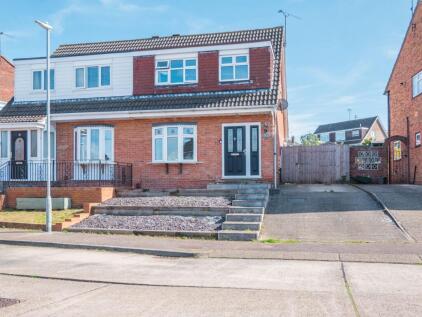 Headcorn Close, Basildon, SS13