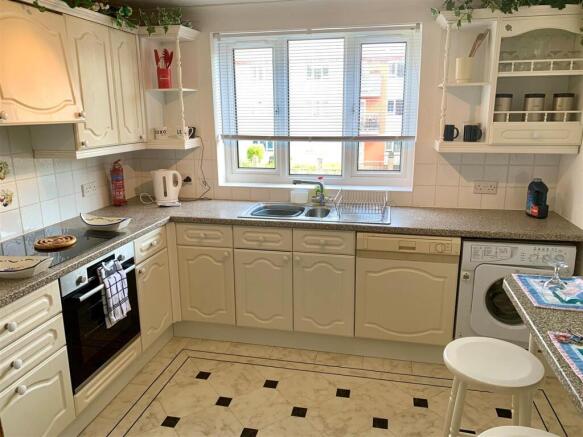 kitche.jpg