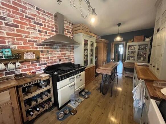 Kitchen 4