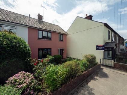 High Road, Trimley St. Mary