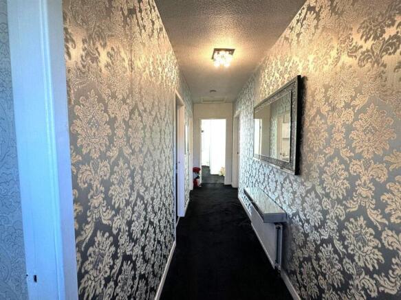 Hallway.jpg