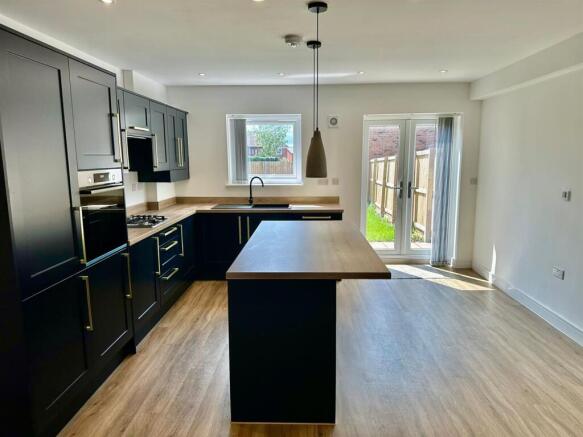 WhatsApp Image 2025-07-14 at 14.02.32.jpeg