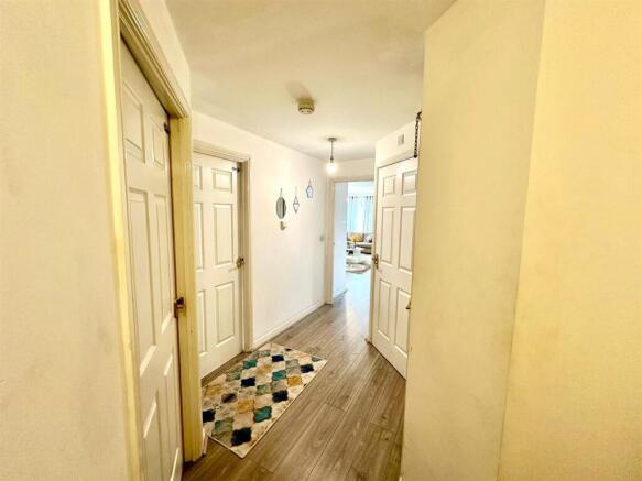 WhatsApp Image 2025-09-05 at 13.42.05_789e6d32.jpg