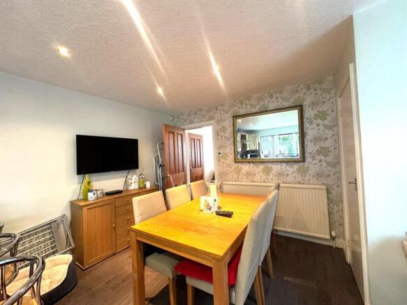 PHOTO-2025-10-10-15-51-58 1.jpg