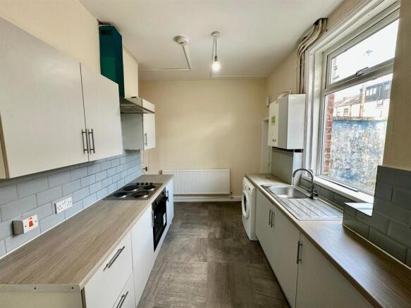 WhatsApp Image 2025-11-16 at 13.31.26.jpeg