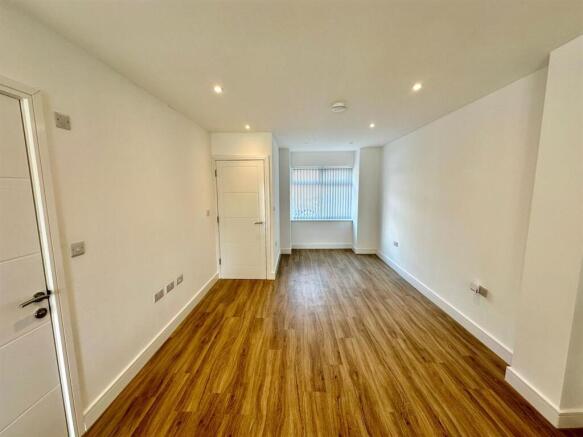 WhatsApp Image 2025-07-14 at 14.02.33.jpeg