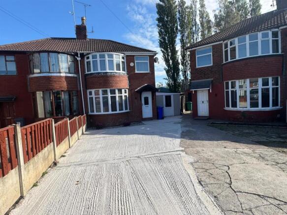 PHOTO-2025-09-30-14-27-38 2.jpg