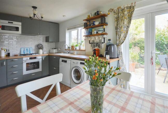 Kitchen/Dining Room
