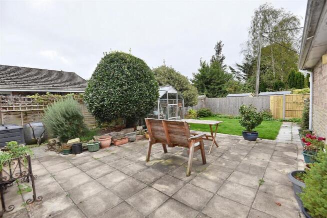 Side Seating Area