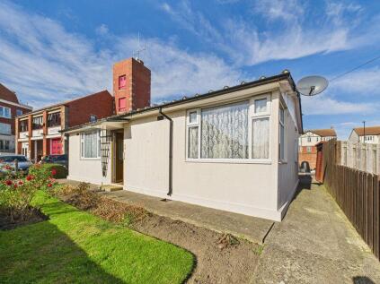 St. Hildas Gardens, Whitby, YO21 3AA