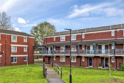 Victoria Crescent, London