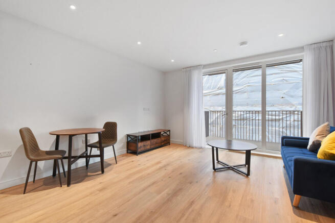 10-e204GCMCK - 20...