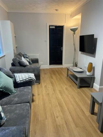 Living Room 1.5.JPG