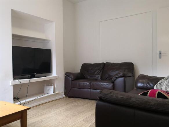 Living Room 1.3.jpg