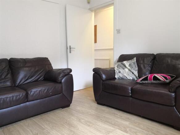 Living Room 1.2.jpg