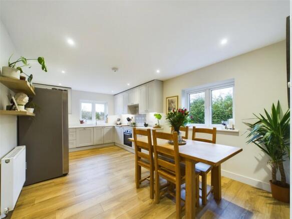 Kitchen / Dining