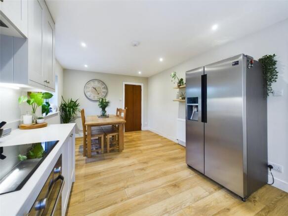 Kitchen / Dining