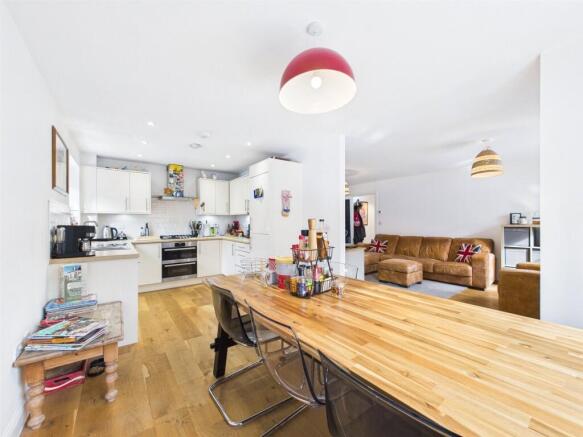 Kitchen / Dining
