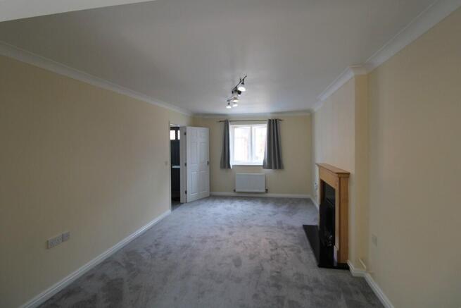 living room (2)
