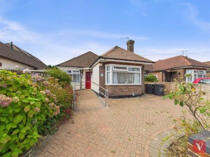 Exton Avenue, Luton