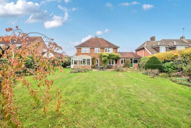 1371351-20-6901f6...