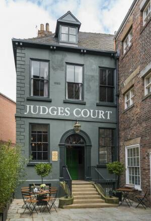 Judges Court-112