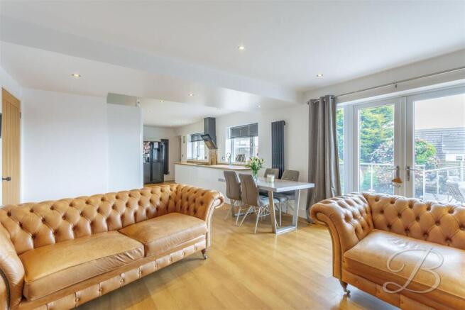 Living Room/Diner