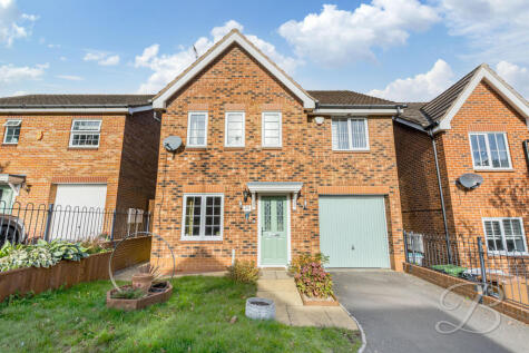 Dodsley Way, Clipstone Village, Mansfield