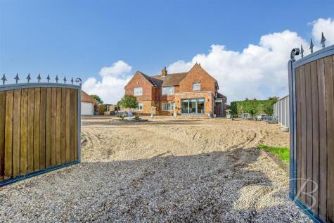 Mansfield Road, Edwinstowe, Mansfield