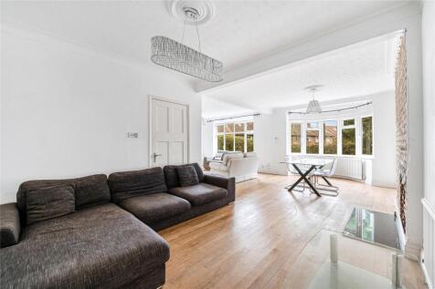 St. Dunstans Gardens, London, W3
