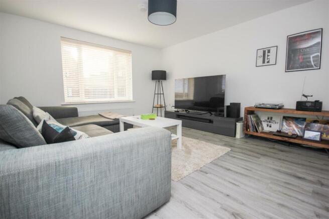 livingroom 1.JPG