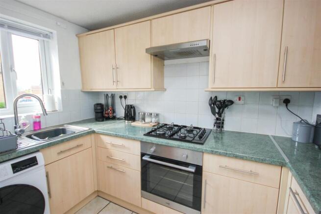 kitchen..jpg