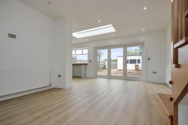 open plan living area 1.JPG