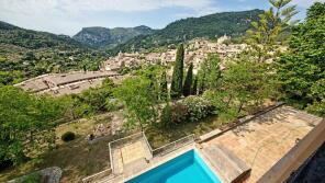 Photo of Valldemossa, Mallorca