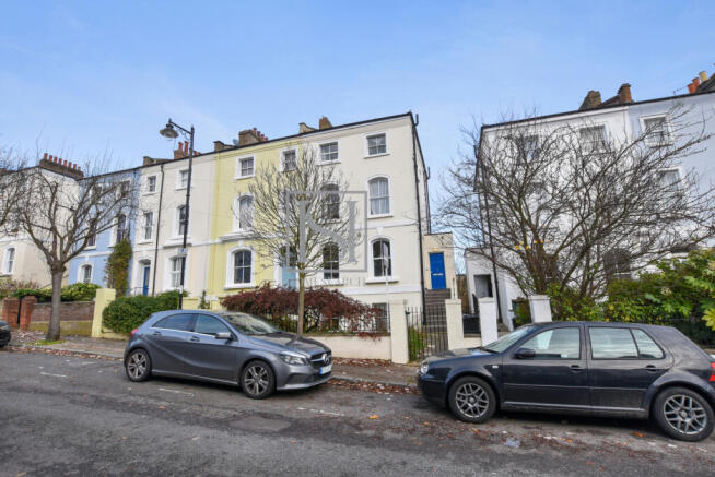 3 Bedroom Duplex Flat in Archway to Rent - 6 mont