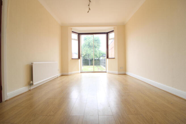 Newly Refurbished 3 Bedroom Home for rent in Edgw