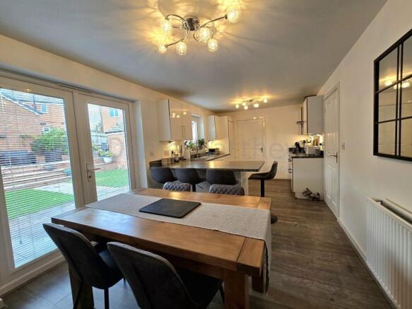 Kitchen / Diner / Family Room