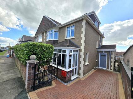 Parcau Avenue, Bridgend, CF31