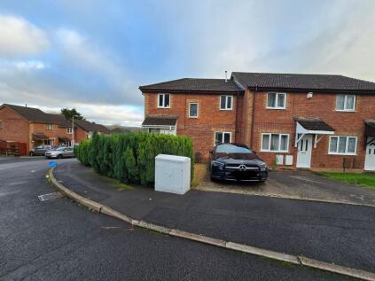 Oak Tree Court, Brackla, CF31