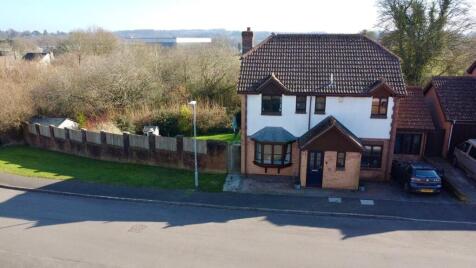 Cook Avenue, Chard, Somerset, TA20