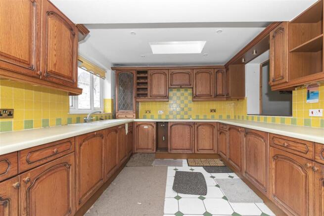Kitchen.jpg