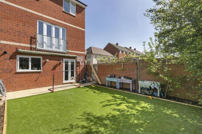 Rear Garden 2.jpg