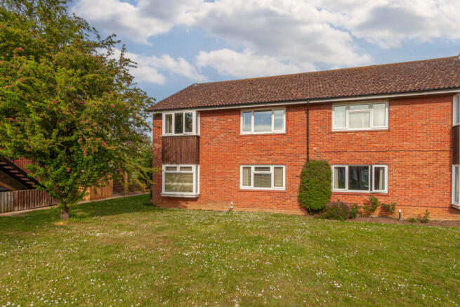 2 Bedroom Flat for Sale